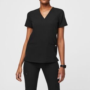Figs Casma 3 Pocket Scrub Top